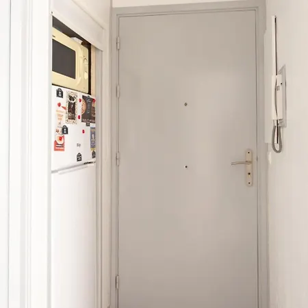 Апартаменты Paschke Furnished Flat